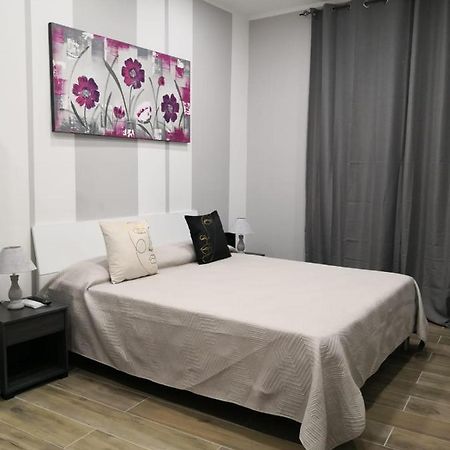 Carlino Room'S Палермо Экстерьер фото